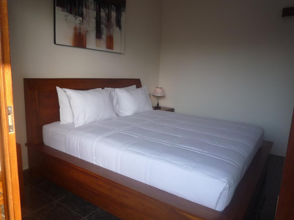 Pratama House Apartamento Ubud Exterior foto